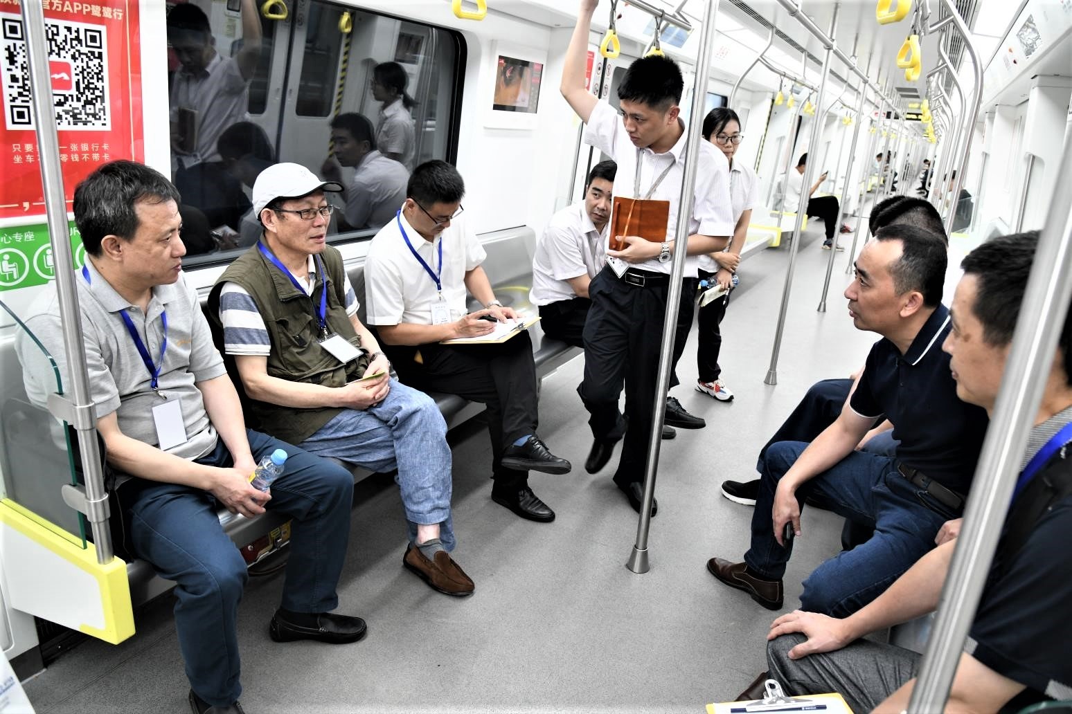 2019年6月，公司在國(guó)內(nèi)率先開展軌道運(yùn)營(yíng)期間服務(wù)評(píng)價(jià)工作（南昌地鐵），隨后，先后承擔(dān)了呼和浩特、南昌、鄭州、石家莊等城市地鐵初期運(yùn)營(yíng)前安全評(píng)估項(xiàng)目。.jpg